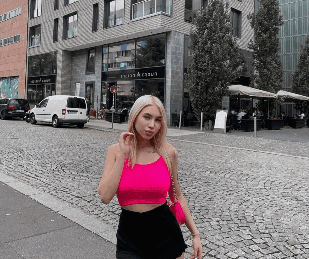 Dating Russian Women Tips Myths Top Sites Dr Peggy Bolcoa